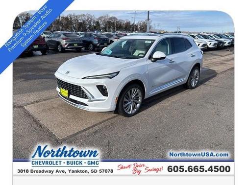 Iridescent White Tricoat 2026 Buick Envision Avenir AWD