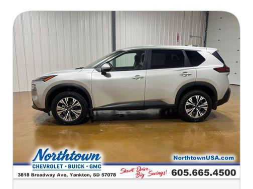 Brilliant Silver Metallic 2023 Nissan Rogue SV