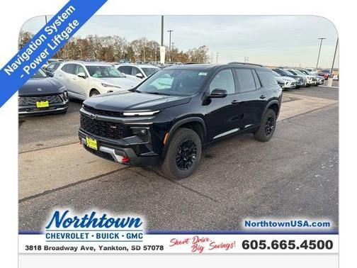 Mosaic Black Metallic 2026 Chevrolet Traverse AWD Z71