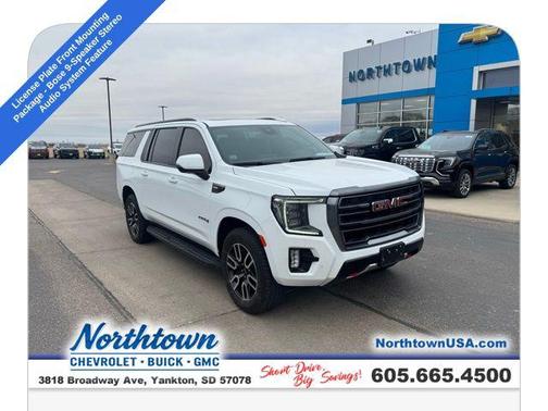 2023 GMC Yukon XL 4WD AT4