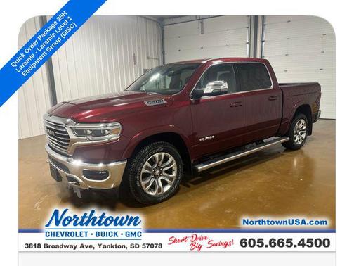 Delmonico Red Pearlcoat 2022 RAM 1500 Laramie
