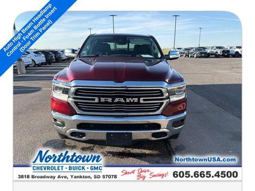 Delmonico Red Pearlcoat 2022 RAM 1500 Laramie