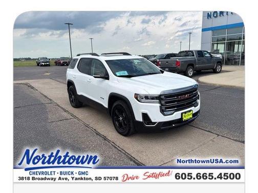2023 GMC Acadia AT4