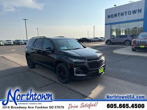 2022 Chevrolet Traverse LT Cloth