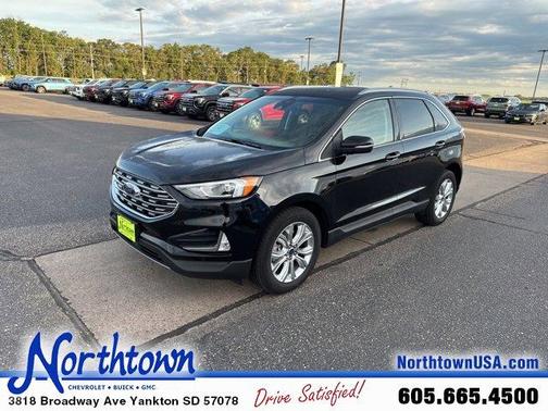 2020 Ford Edge Titanium