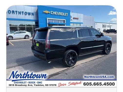 2018 Cadillac Escalade ESV Premium Luxury