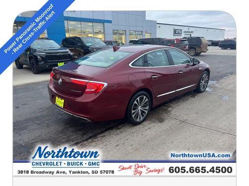 2017 Buick LaCrosse Essence