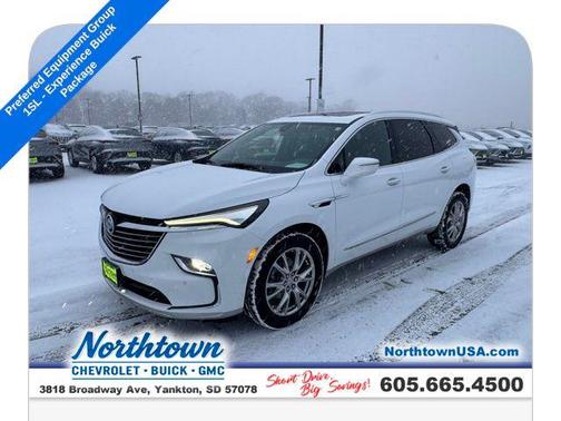 2023 Buick Enclave Essence AWD