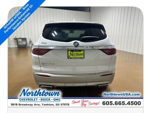 2023 Buick Enclave Essence AWD