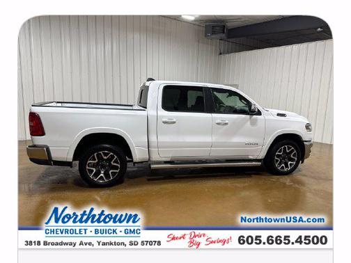 Bright White Clearcoat 2025 RAM 1500 Laramie