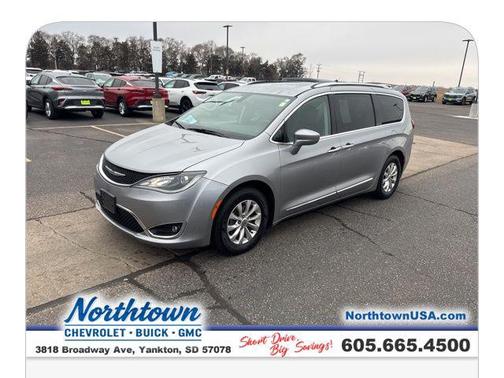 2018 Chrysler Pacifica Touring-L