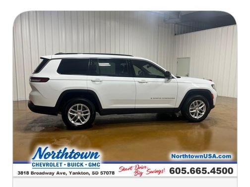 Bright White Clearcoat 2024 Jeep Grand Cherokee L Laredo