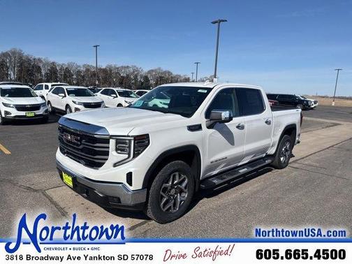 2025 GMC Sierra 1500 SLT