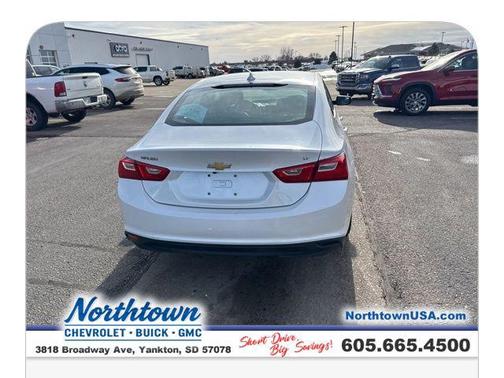 2017 Chevrolet Malibu 1LT