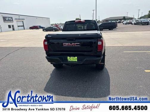 2024 GMC Canyon AT4X