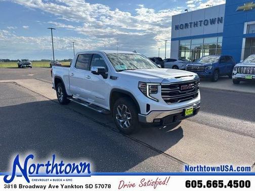 2024 GMC Sierra 1500 SLT