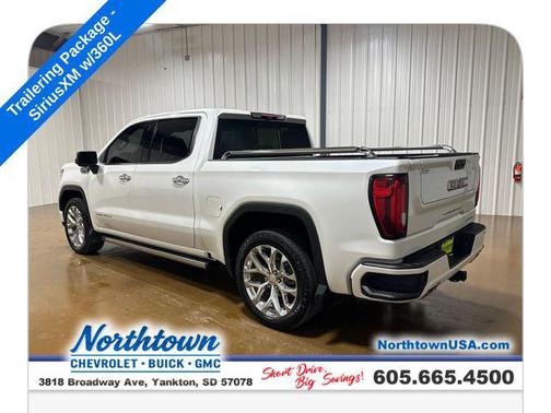 White Frost Tricoat 2022 GMC Sierra 1500 Denali
