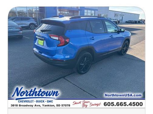 2024 GMC Terrain SLT