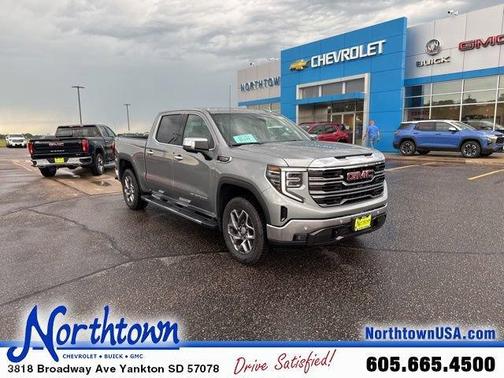 2025 GMC Sierra 1500 SLT