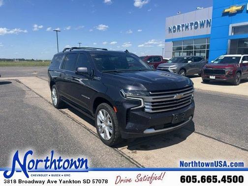 2022 Chevrolet Suburban High Country
