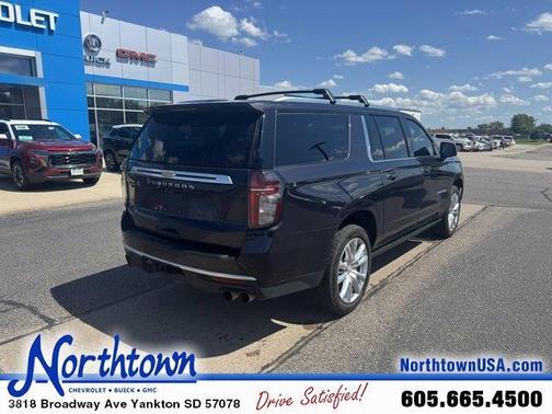 2022 Chevrolet Suburban High Country