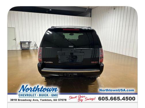 Onyx Black 2013 GMC Yukon Denali