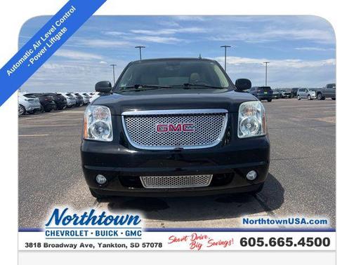 Onyx Black 2013 GMC Yukon Denali