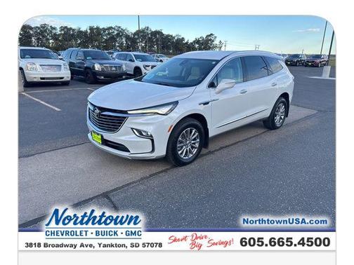 2023 Buick Enclave Essence AWD