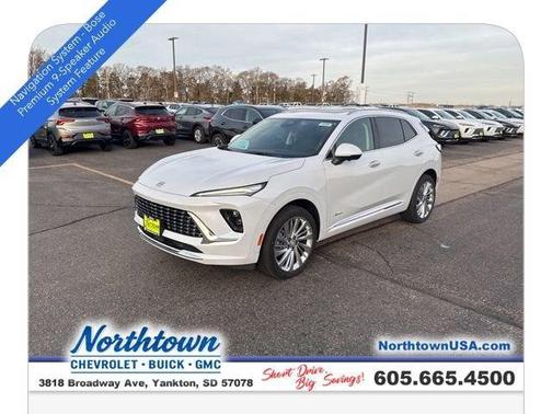 Iridescent White Tricoat 2026 Buick Envision Avenir AWD