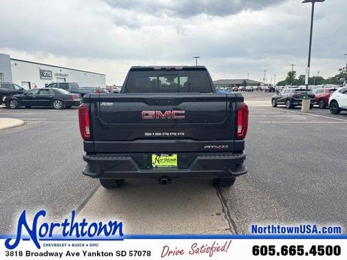 2022 GMC Sierra 1500 AT4X