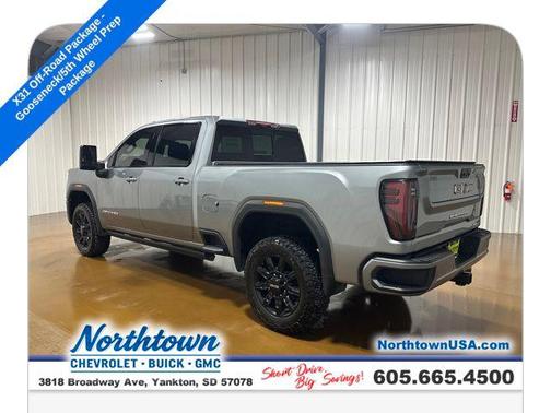 2024 GMC Sierra 2500 AT4