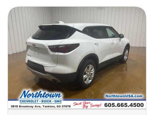 Summit White 2022 Chevrolet Blazer 2LT