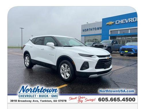 Summit White 2022 Chevrolet Blazer 2LT