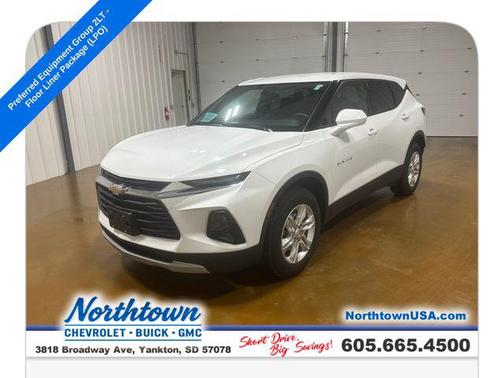 Summit White 2022 Chevrolet Blazer 2LT