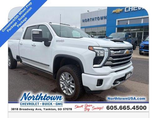 Summit White 2024 Chevrolet Silverado 3500 High Country