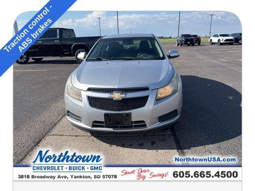 Silver Ice Metallic 2011 Chevrolet Cruze LT