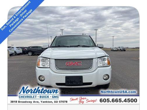 Summit White 2006 GMC Envoy Denali
