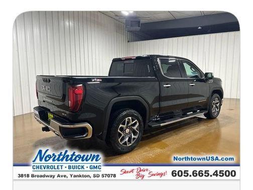 Onyx Black 2026 GMC Sierra 1500 SLT