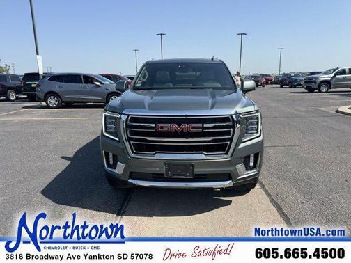 2023 GMC Yukon SLT