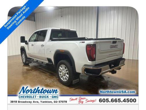 White Frost Tricoat 2021 GMC Sierra 2500 SLT