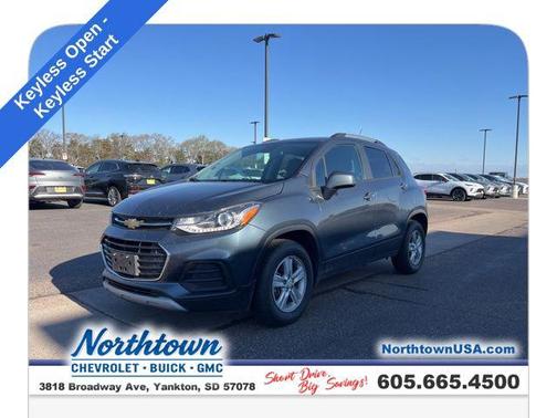 Shadow Gray Metallic 2022 Chevrolet Trax LT