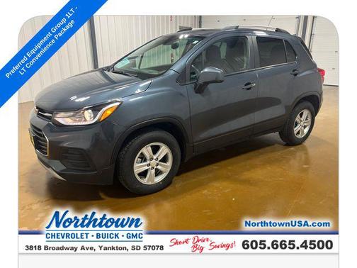 Shadow Gray Metallic 2022 Chevrolet Trax LT