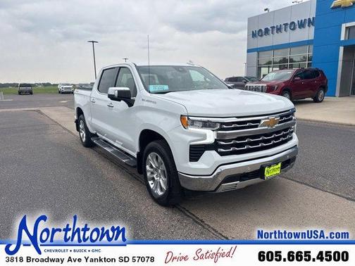 2024 Chevrolet Silverado 1500 LTZ