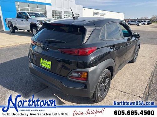 2021 Hyundai KONA SE