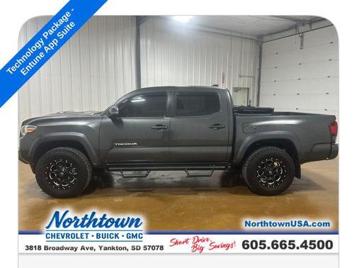 Magnetic Gray Metallic 2018 Toyota Tacoma TRD Sport