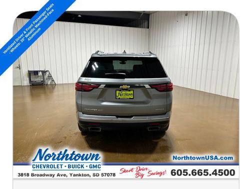 Sterling Gray Metallic 2023 Chevrolet Traverse Premier