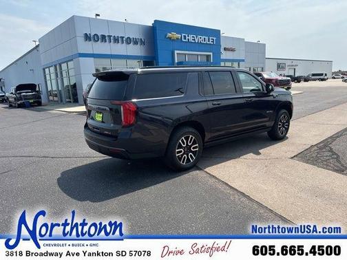2023 GMC Yukon XL AT4
