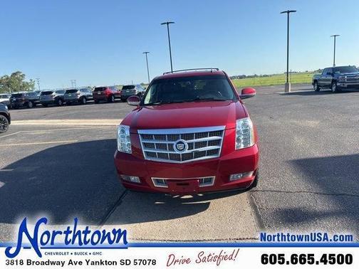 2013 Cadillac Escalade Platinum Edition