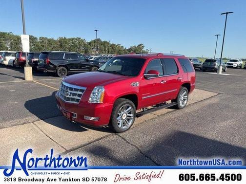 2013 Cadillac Escalade Platinum Edition