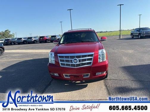 2013 Cadillac Escalade Platinum Edition